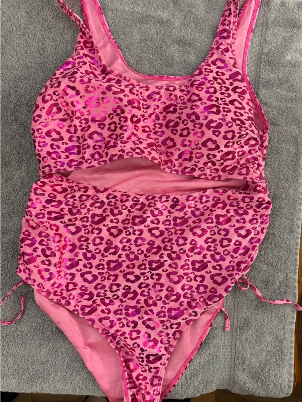 Cupshe Pink Leopard Print One-Piece Swimsuit